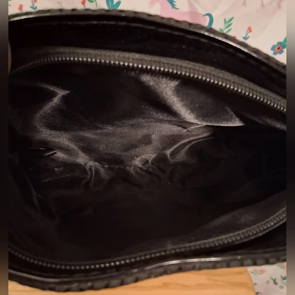 NWOT Giorgio Armani Perfume Black Travel Cosmetic Makeup Beauty Pouch Bag